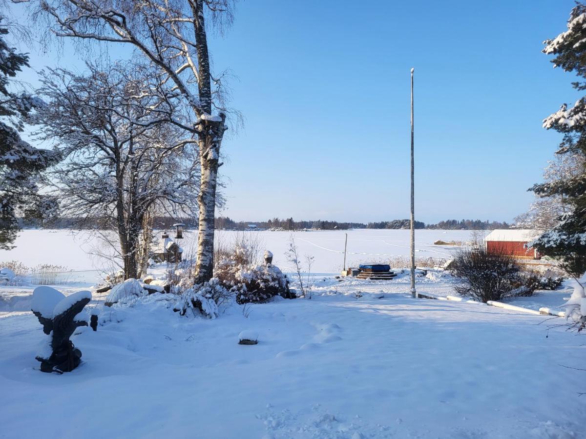 3 Bedroom Cottage With Sauna By The Sea Vaasa Extérieur photo