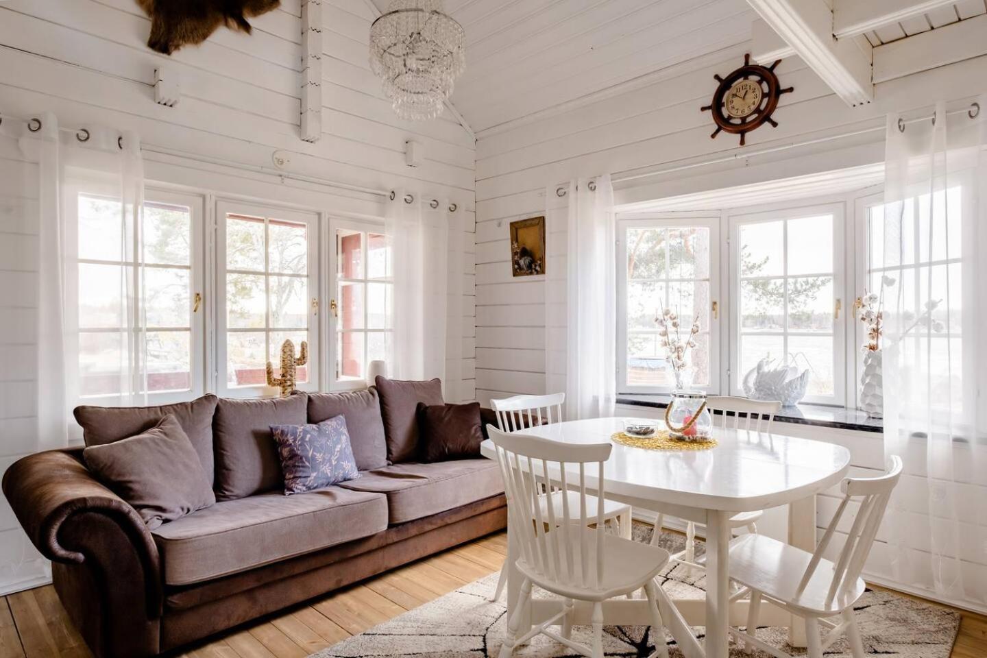 3 Bedroom Cottage With Sauna By The Sea Vaasa Extérieur photo